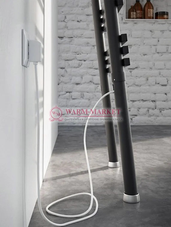 Вертикальный дизайн радиатор Antrax IT Pioli