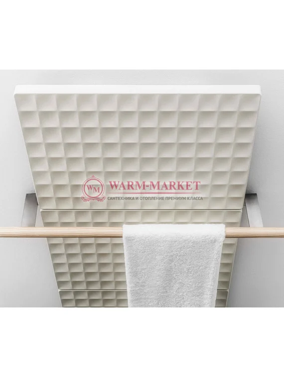 Вертикальный дизайн радиатор Antrax IT Waffle