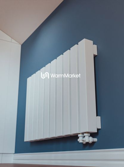 Bareng Livian V 700 - вертикальный трубчатый радиатор высотой 700 мм, нижнее правое подключение