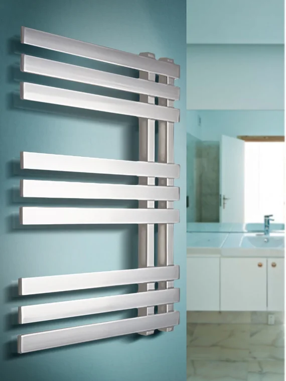 Vega White - белый дизайн полотенцесушитель оригинальной формы с квадратным профилем