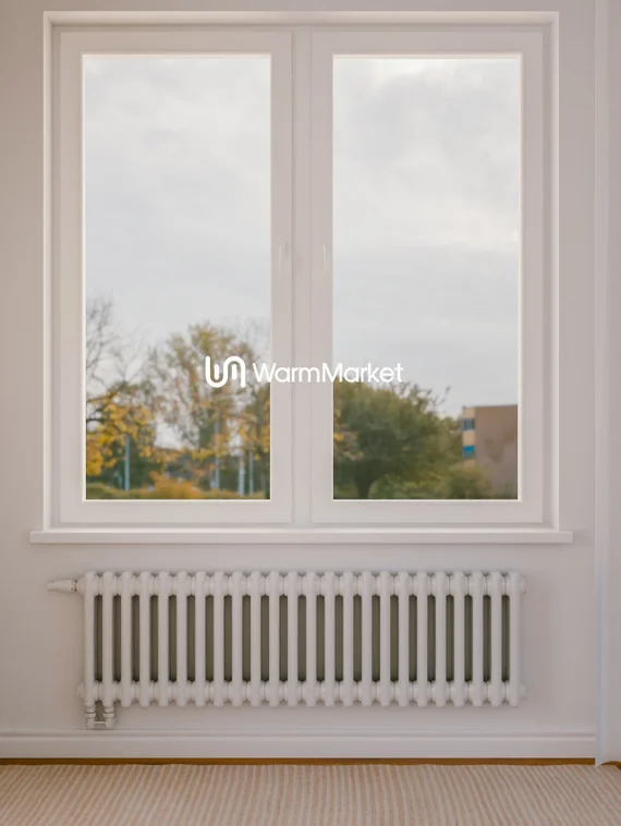 Bareng Softy 2020 - двухтрубный трубчатый радиатор высотой 200 мм, нижнее подключение с термостатикой