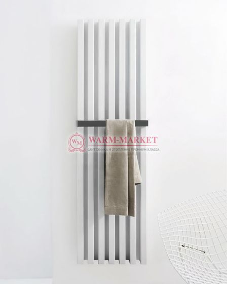 Вертикальный дизайн радиатор Tubes Soho vd