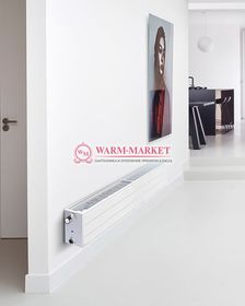 DiaNorm Ramo Ventil Compact RCV44 , высотой 200 мм - радиатор панельный с полосками и нижним/боковым подключением