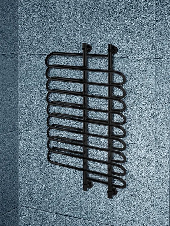 Sharm Black - черный водяной полотенцесушитель с округлыми перекладинами