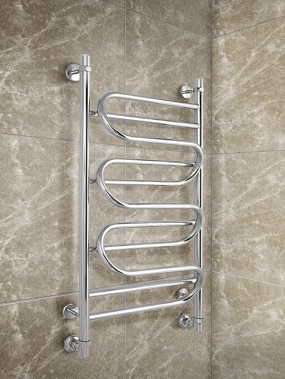 Illuzia - водяной полотенцесушитель из нержавеющей стали