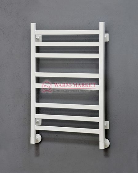 Quadro-Q1 серия V40 - электрический дизайн-полотенцесушитель из нержавеющей стали