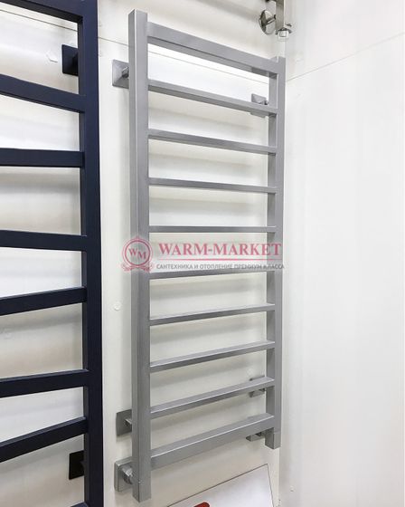 Quadro-20 - электрический дизайн-полотенцесушитель из нержавеющей стали