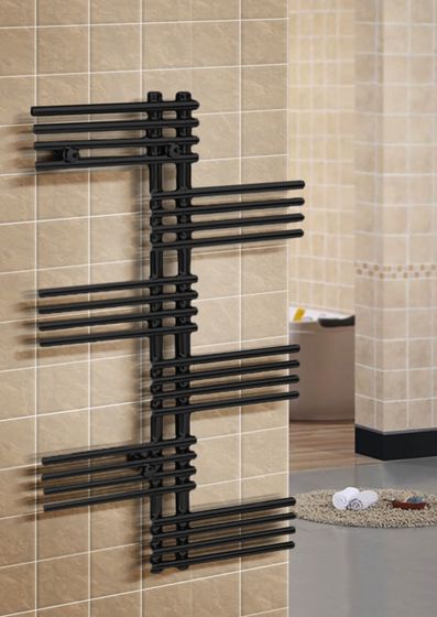 Brigantina R - водяной дизайн полотенцесушитель с перекладинами внахлест