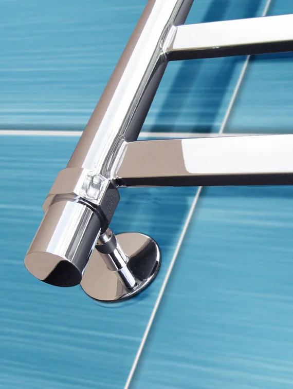 Maxima - водяной полотенцесушитель круглым и квадратным профилем