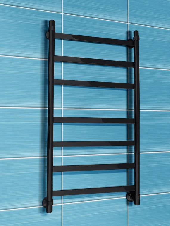 Maxima - полотенцесушитель круглым и квадратным профилем