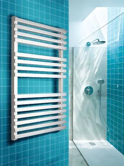 Bellini White - белый дизайн полотенцесушитель с квадратным профилем