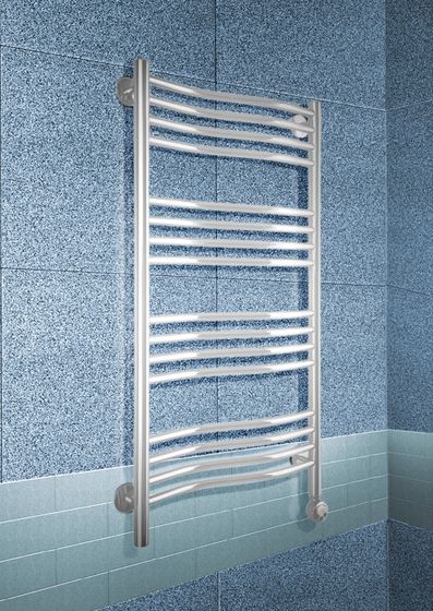 Fluid E - электрический полотенцесушитель слегка изогнутой формы белого цвета