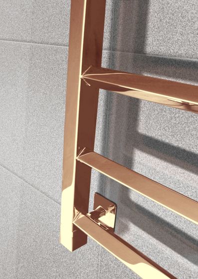 Sorento - полотенцесушитель c перекладинами оригинальной формы