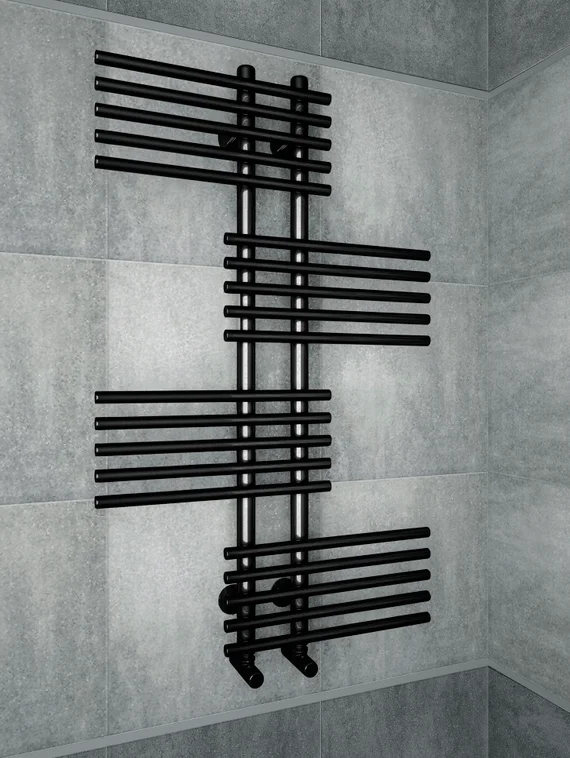 Europa - оригинальный водяной дизайн полотенцесушитель черного цвета.