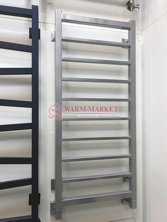 Quadro-20 - водяной дизайн-полотенцесушитель из нержавеющей стали