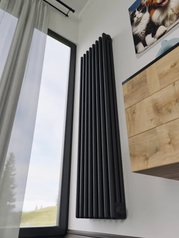 Bronto Pipe 3120 - трехтрубный трубчатый радиатор высотой 1200 мм, нижнее подключение с термостатикой