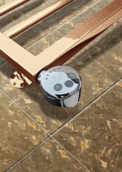 Corsa -  электрический дизайн полотенцесушитель с квадратными и круглыми формами