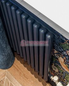 Трубчатый радиатор KZTO Garmonia C40 V1 высотой 357 мм напольного исполнения