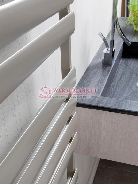 Вертикальный дизайн радиатор Ridea Ov-al Bath