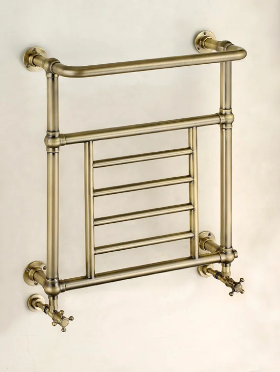 Cezares Bologna - полотенцесушитель в стиле ретро