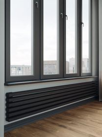 Bronto Plex Z - горизонтальный трубчатый радиатор шириной 2000 мм, нижнее разнесенное подключение