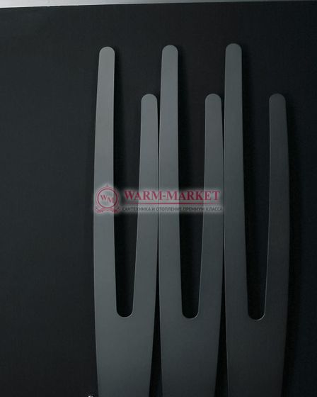 Вертикальный дизайн радиатор Antrax IT Vu