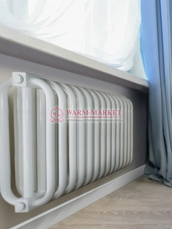 Трубчатый радиатор KZTO RS‌-3 высотой 540 мм черного цвета