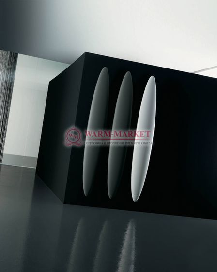 Вертикальный дизайн радиатор Antrax IT Blade