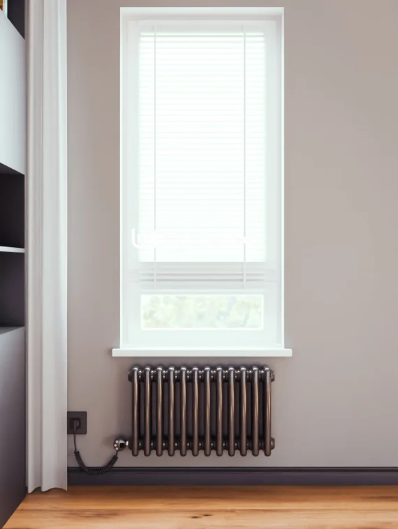 Bareng Softy Electric 3037 - электрический трехтрубный трубчатый радиатор высотой 370мм