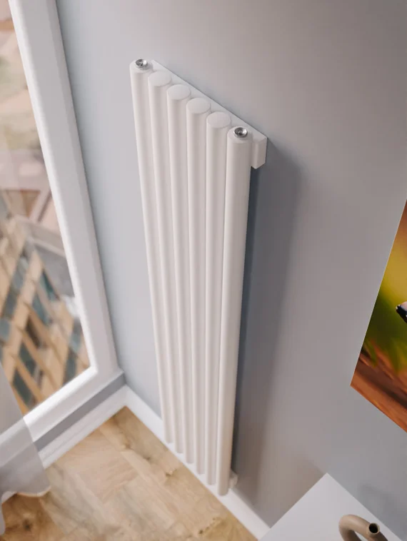 Bronto Soma V - вертикальный трубчатый радиатор высотой 800 мм, нижнее левое подключение