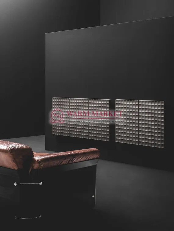 Вертикальный дизайн радиатор Antrax IT Waffle