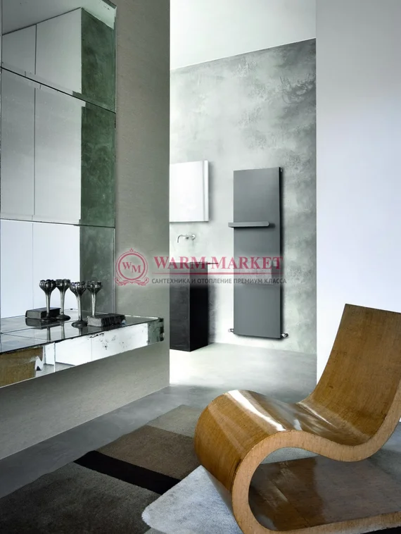 Вертикальный дизайн радиатор Caleido Ice Bagno