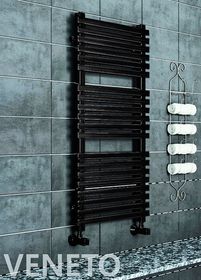 Veneto Black -  черный дизайн полотенцесушитель с квадратным профилем.