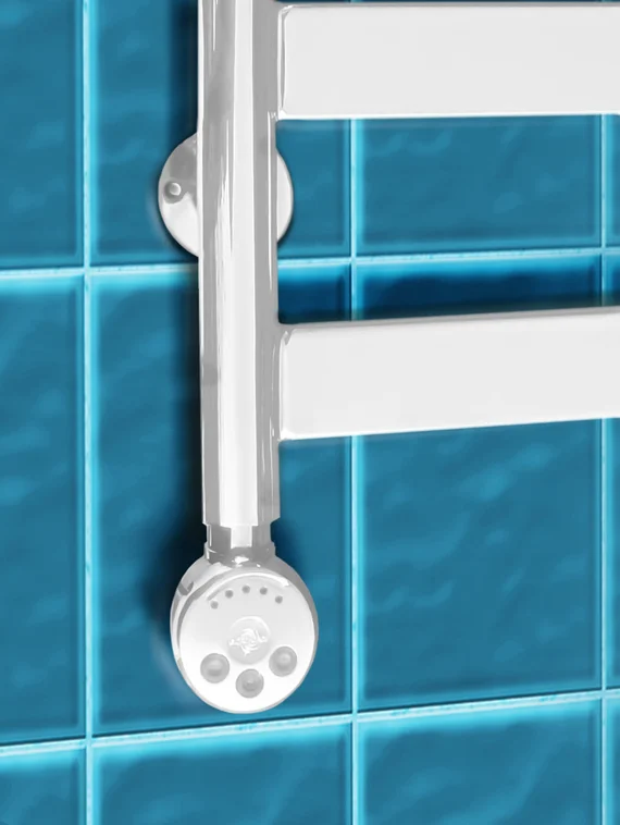 Napoli White - белый дизайн полотенцесушитель с широким профилем прямоугольного сечения