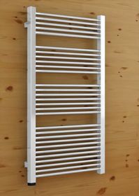 Белый полотенцесушитель Terma Mike - лесенка с круглыми перекладинами