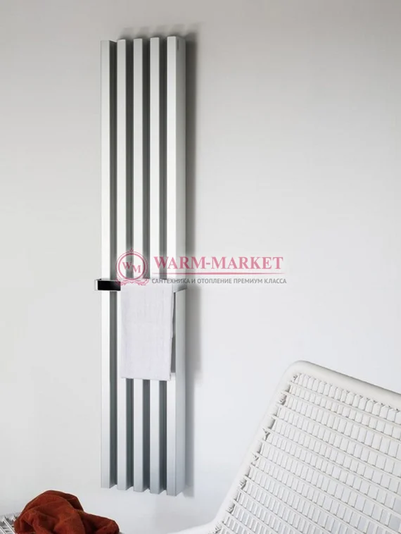 Вертикальный дизайн радиатор Tubes Soho vd