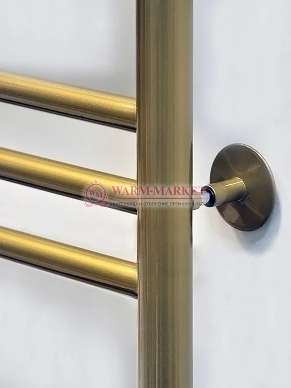 Gratsia-2 - водяной дизайн-полотенцесушитель из нержавеющей стали