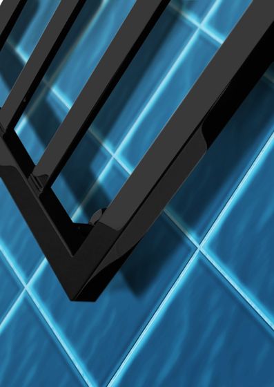 Bergamo - водяной дизайн полотенцесушитель с квадратным профилем