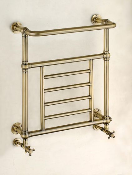 Cezares Bologna - полотенцесушитель в стиле ретро