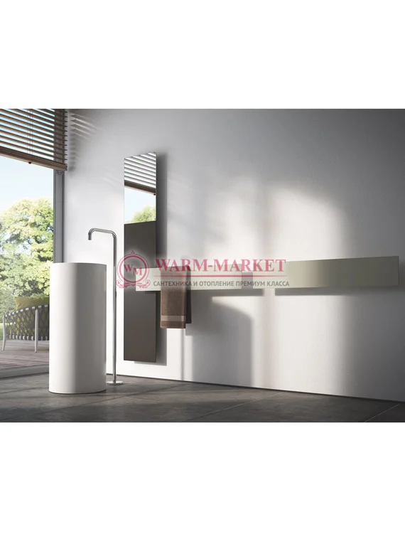 Вертикальный дизайн радиатор Antrax IT Tavola e Tavoletta