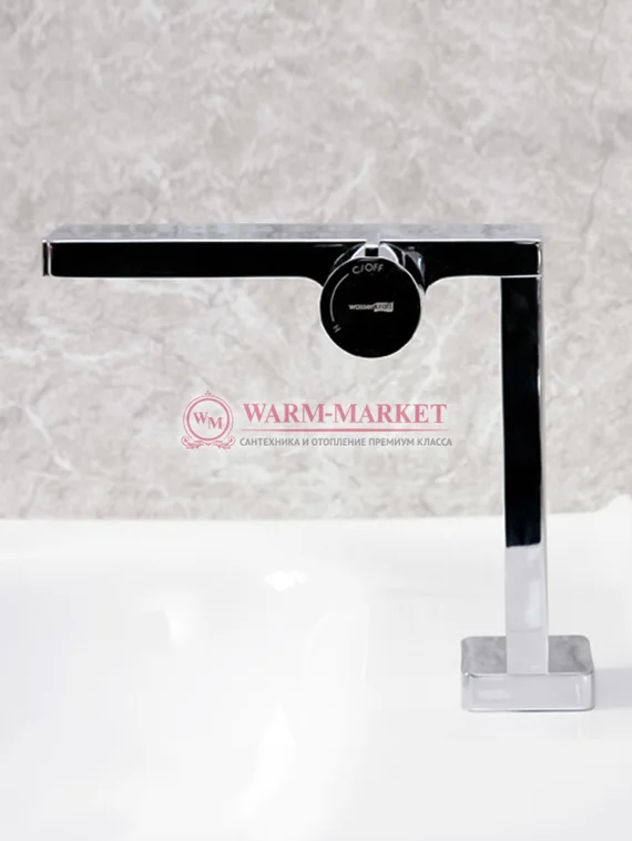 Смеситель для умывальника черный Alme 1510-Bl