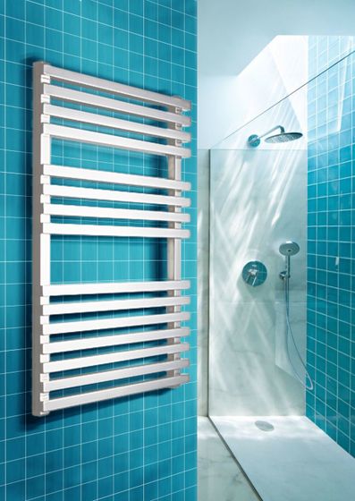 Bellini - дизайн полотенцесушитель с квадратным профилем белый