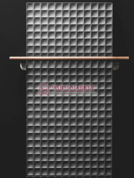 Вертикальный дизайн радиатор Antrax IT Waffle