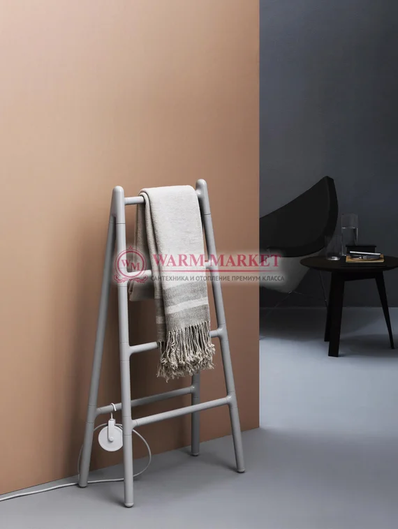 Вертикальный дизайн радиатор Tubes Scaletta